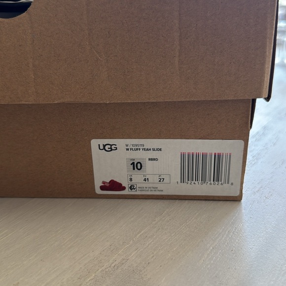 NIB UGG Fluff Yeah Slide - Picture 4 of 4